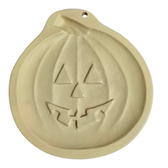 NEW Vintage 1992 Jack O Lantern Clay Cookie Mold by Brown Bag Cookie Art w/ Book - Picture 2 of 5